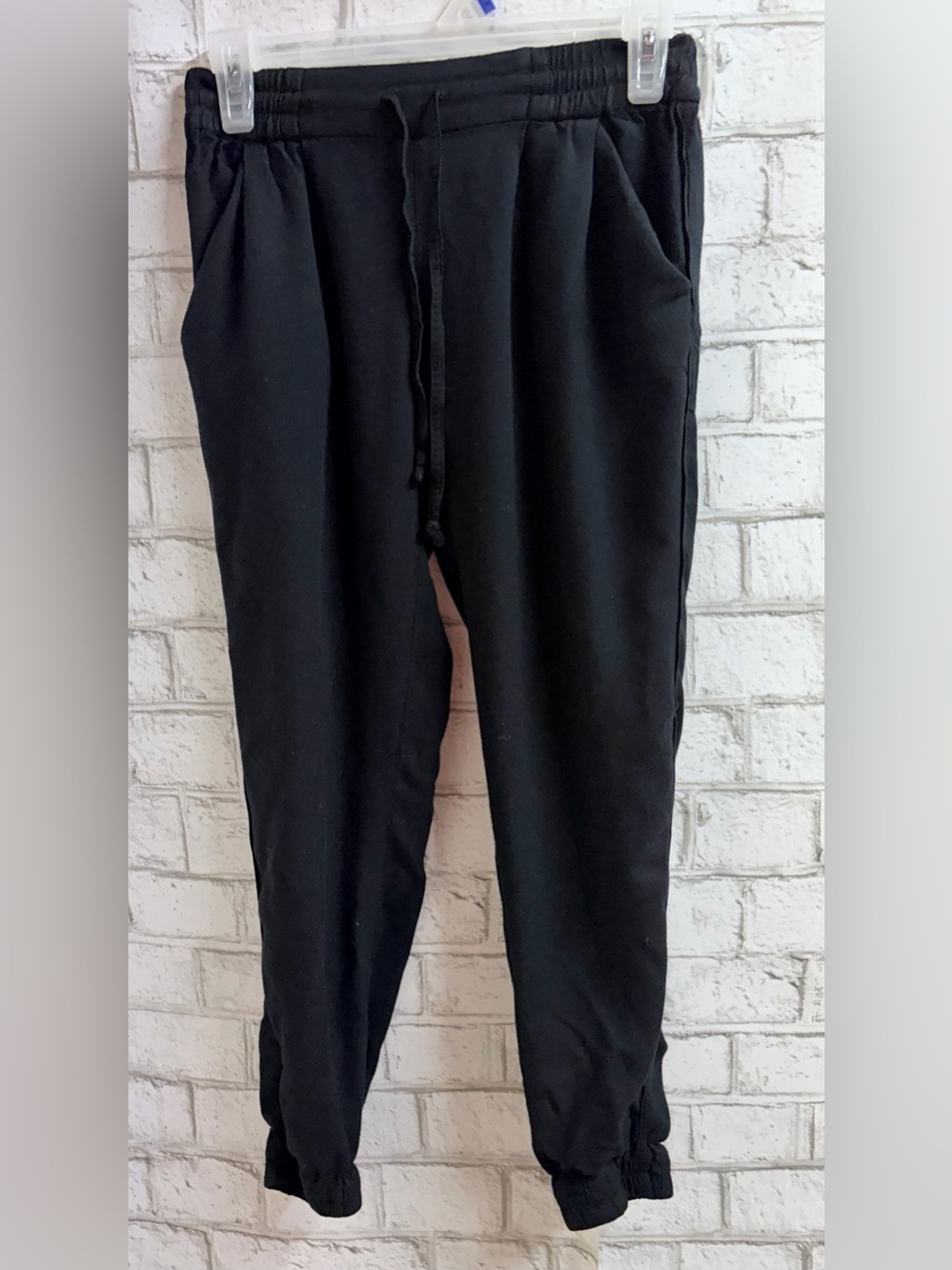 Artizia Talula Black Drawstring Joggers with Side Pockets